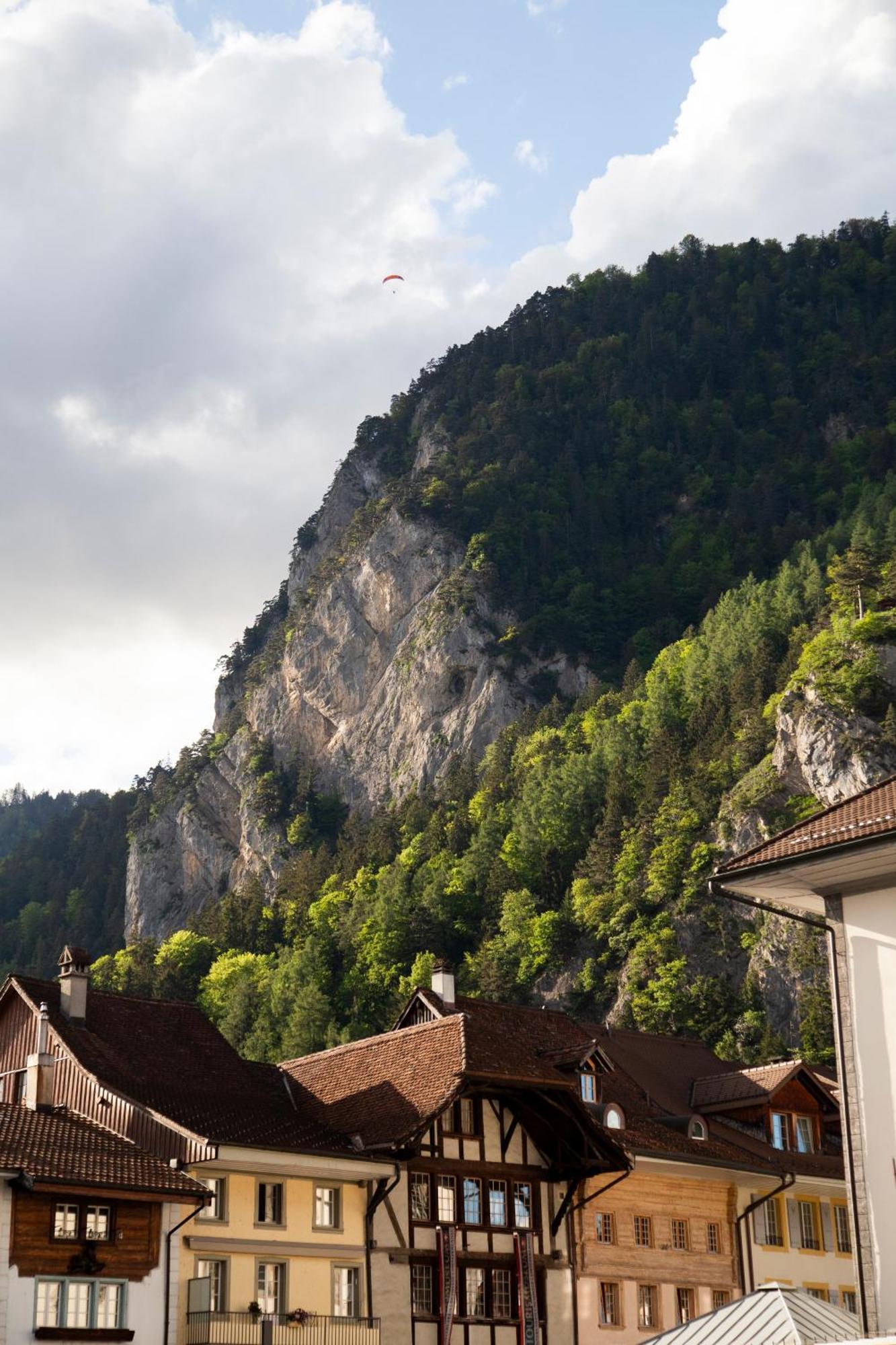 Nimbuzzz Apartments Unterseen Kültér fotó