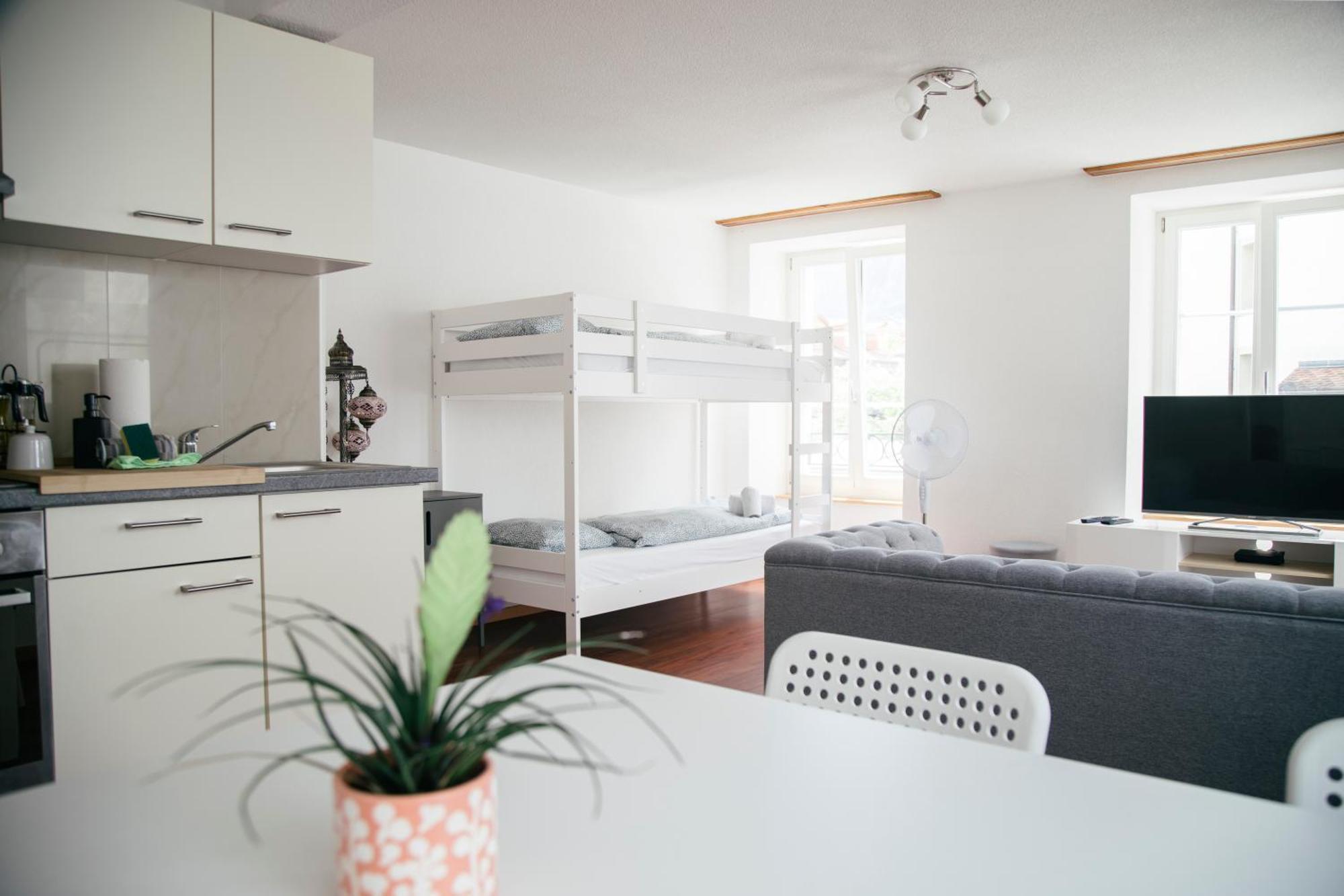 Nimbuzzz Apartments Unterseen Kültér fotó