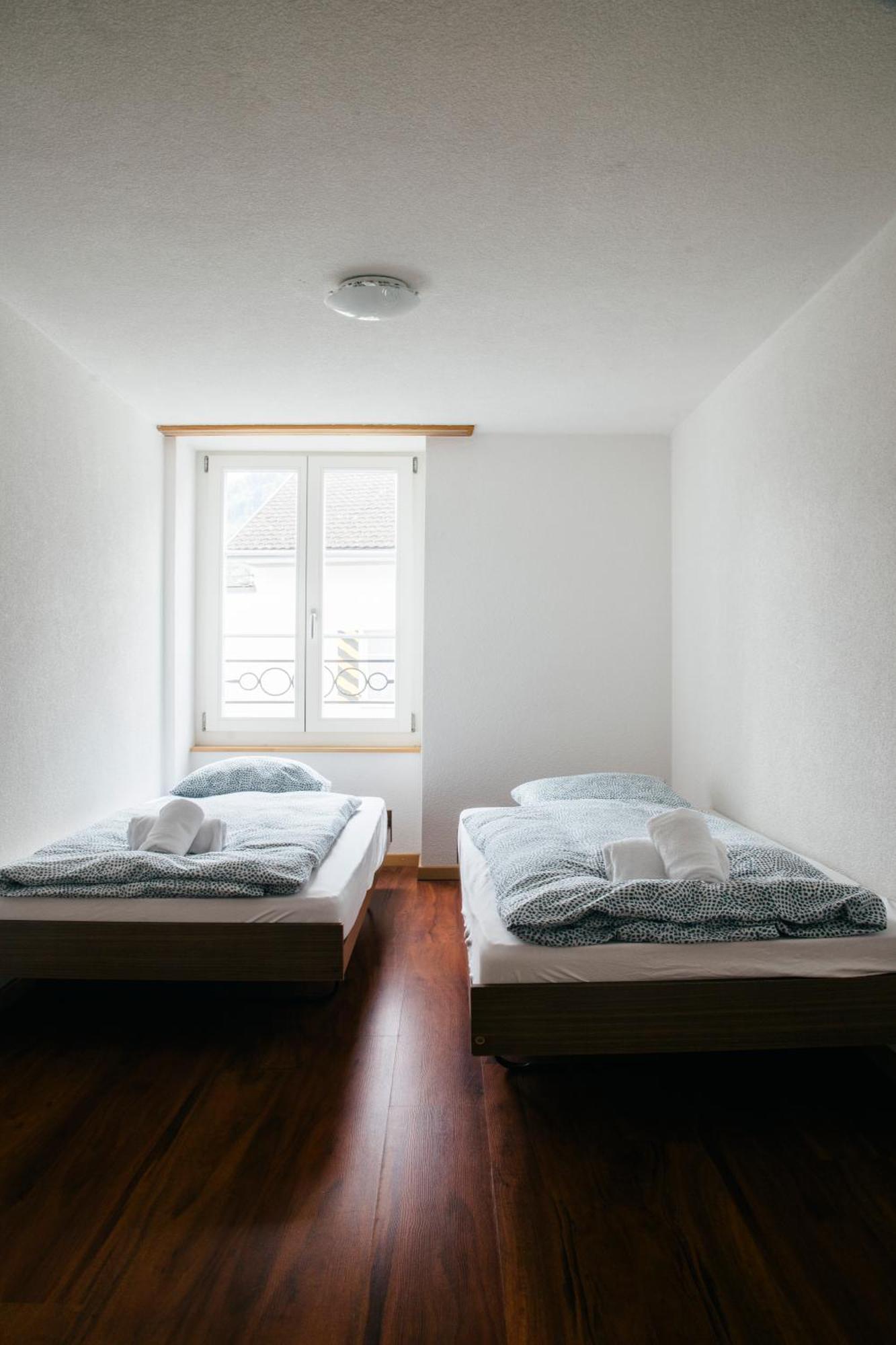 Nimbuzzz Apartments Unterseen Kültér fotó