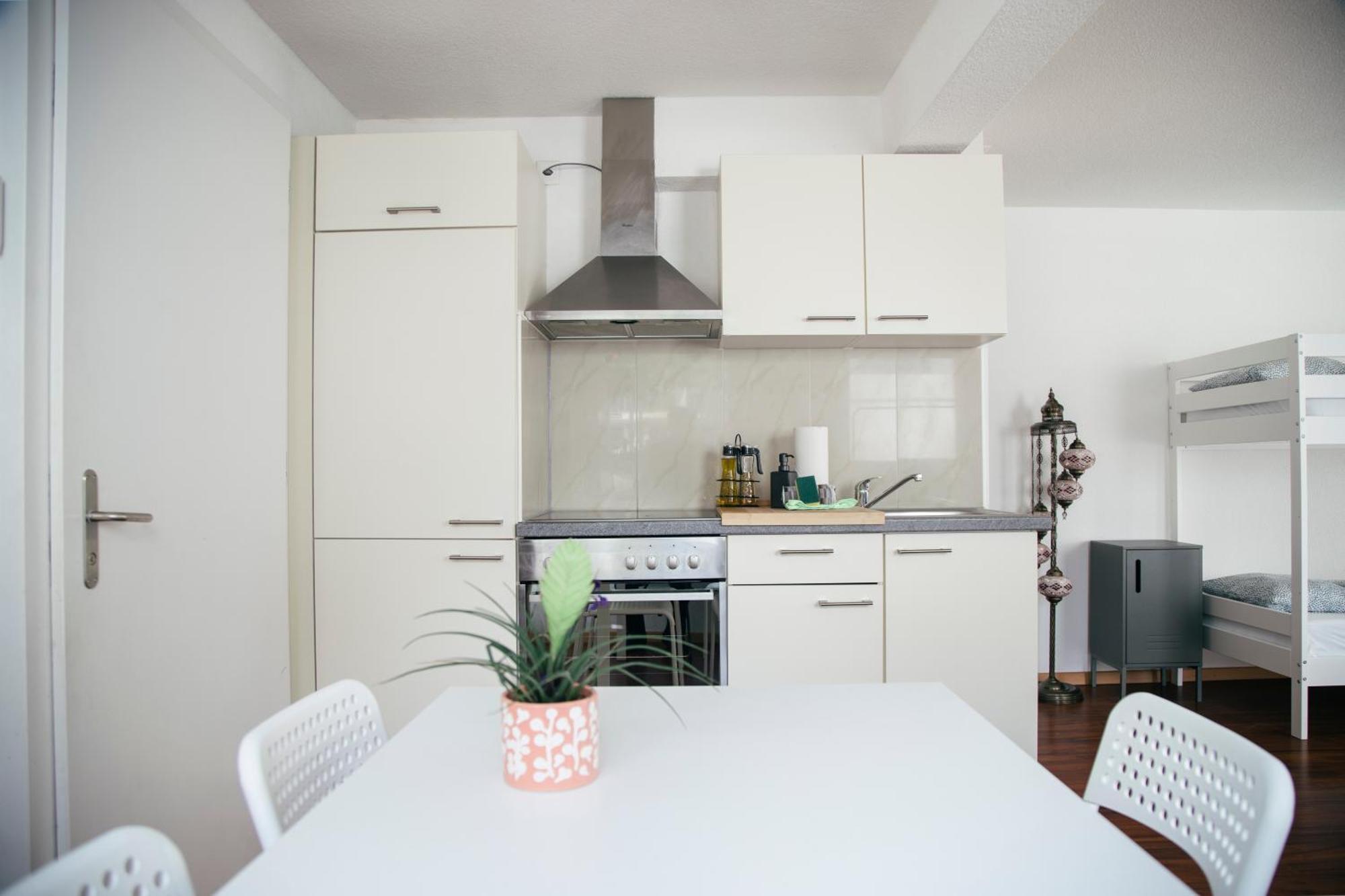 Nimbuzzz Apartments Unterseen Kültér fotó