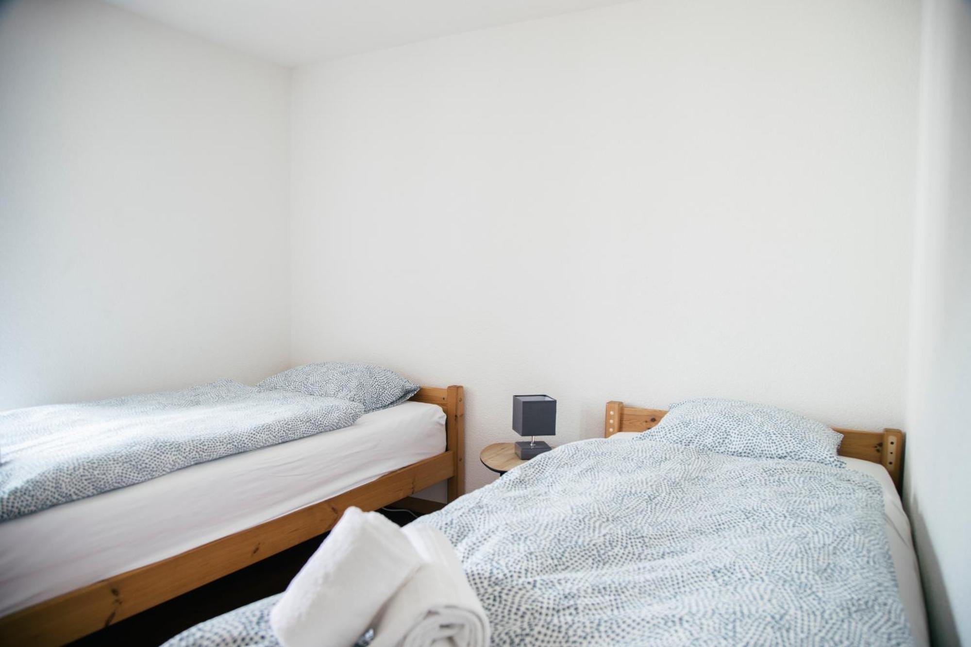 Nimbuzzz Apartments Unterseen Szoba fotó