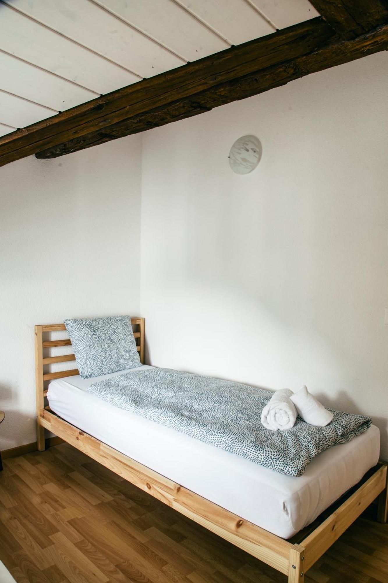 Nimbuzzz Apartments Unterseen Kültér fotó