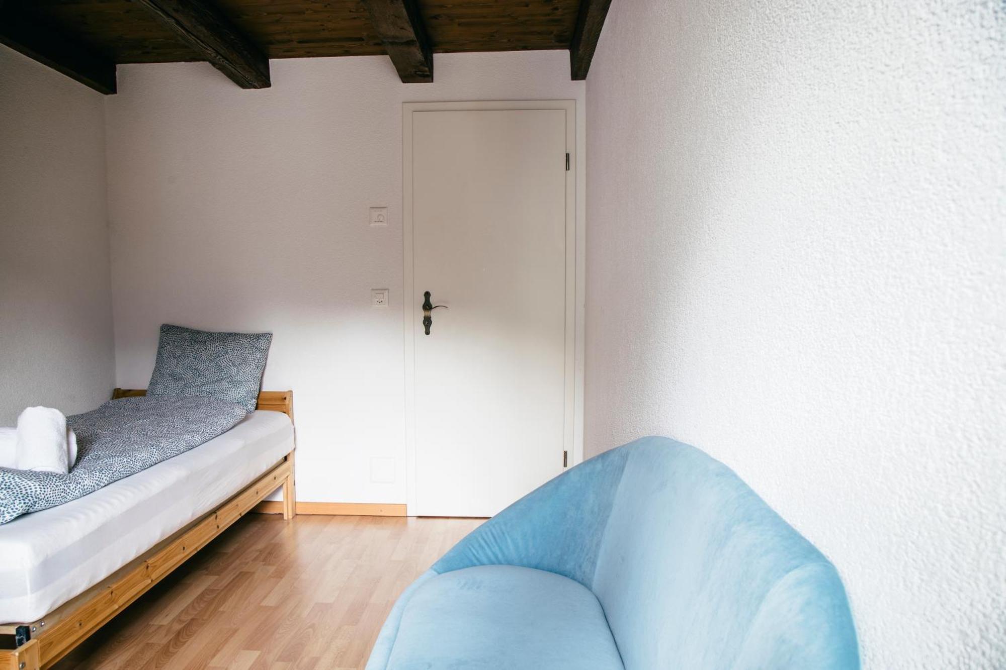 Nimbuzzz Apartments Unterseen Szoba fotó